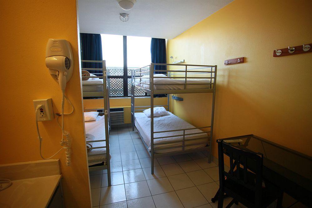 Hotel Nu Toronto Airport 3*